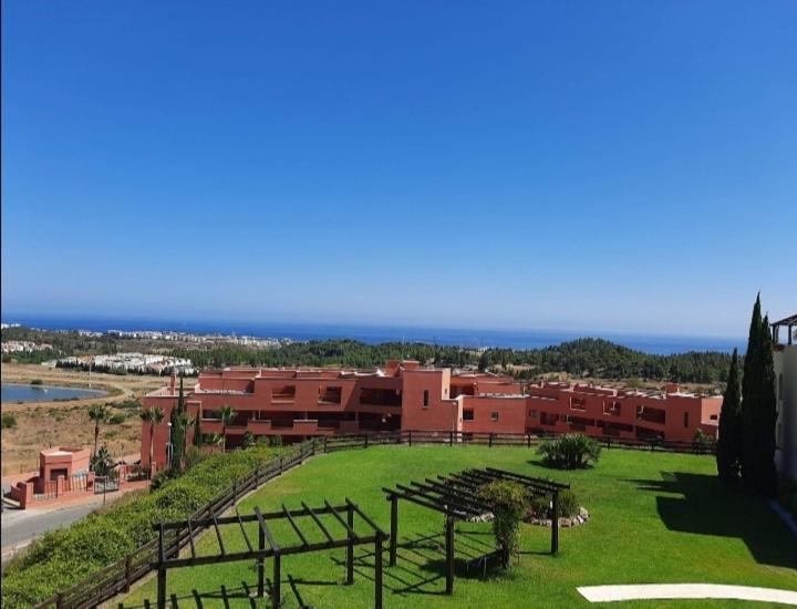 דירות El Faro Residential Alazan מראה חיצוני תמונה
