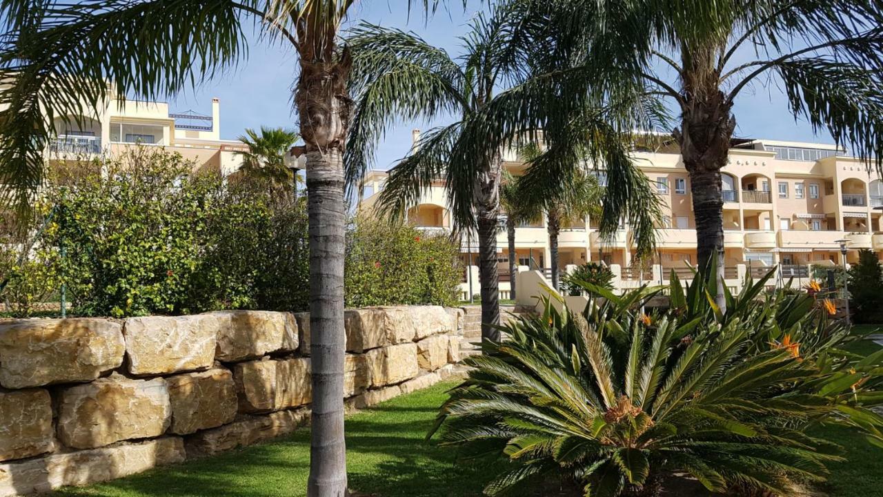 דירות El Faro Residential Alazan מראה חיצוני תמונה