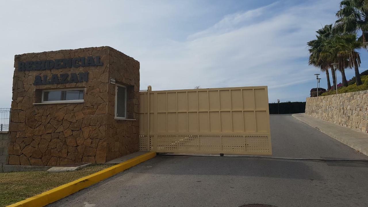 דירות El Faro Residential Alazan מראה חיצוני תמונה