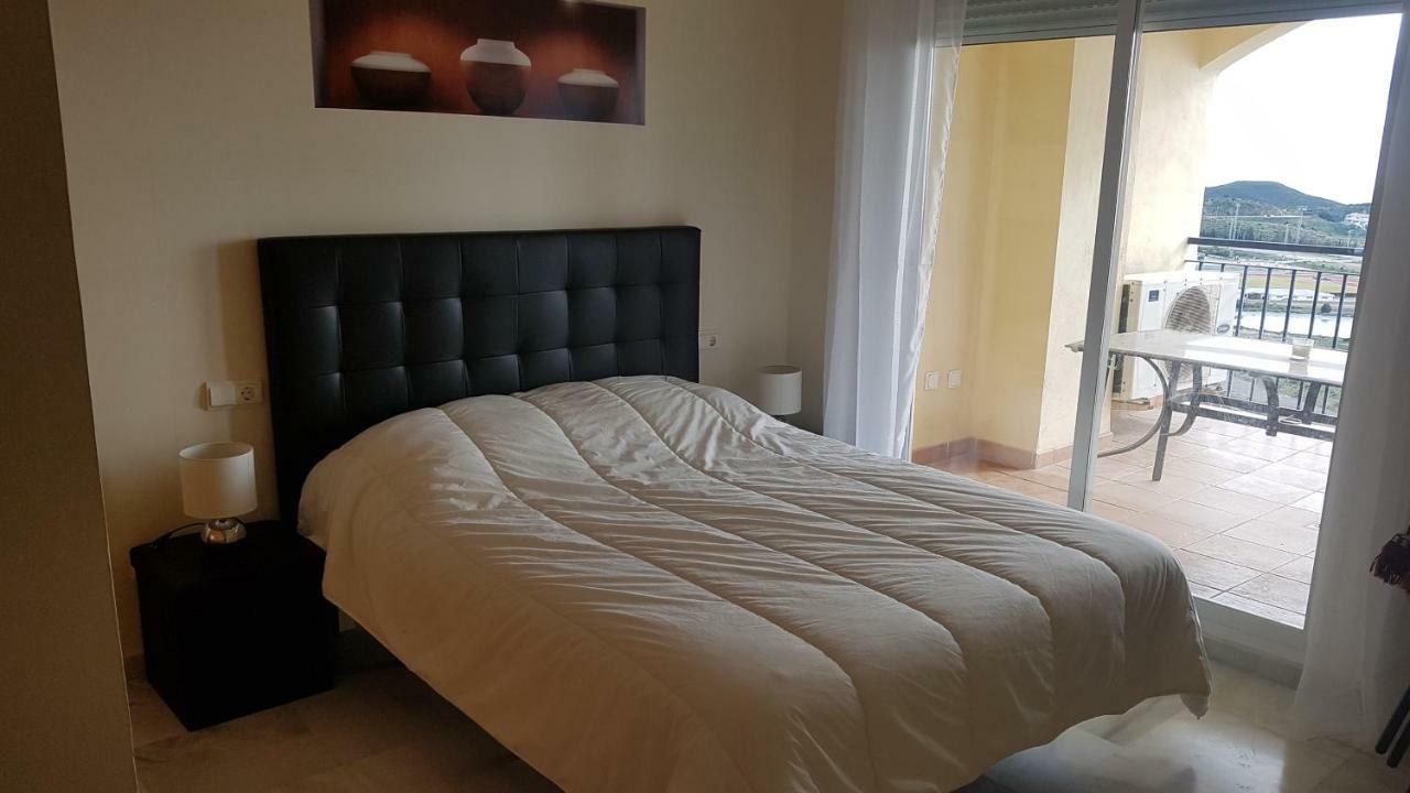 דירות El Faro Residential Alazan מראה חיצוני תמונה